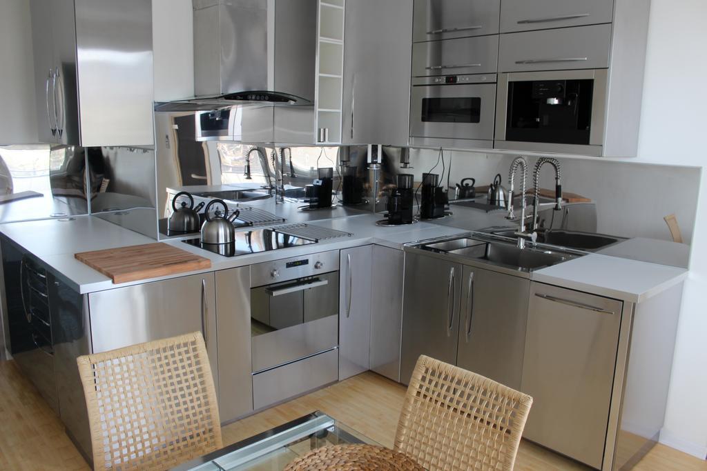 Apartman Relax So Saunou A Jakuzzi Namestovo Ruang foto
